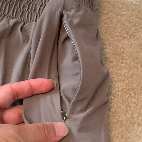 All in Motion Women Athletic Shorts with Built in Brief Size M NWT - Picture 4 of 9